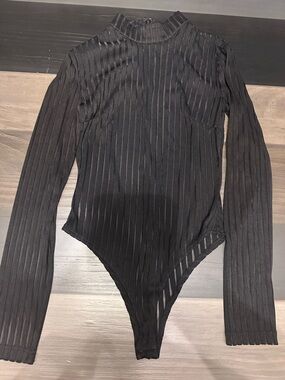 Black Long-Sleeve Ribbed Bodysuit